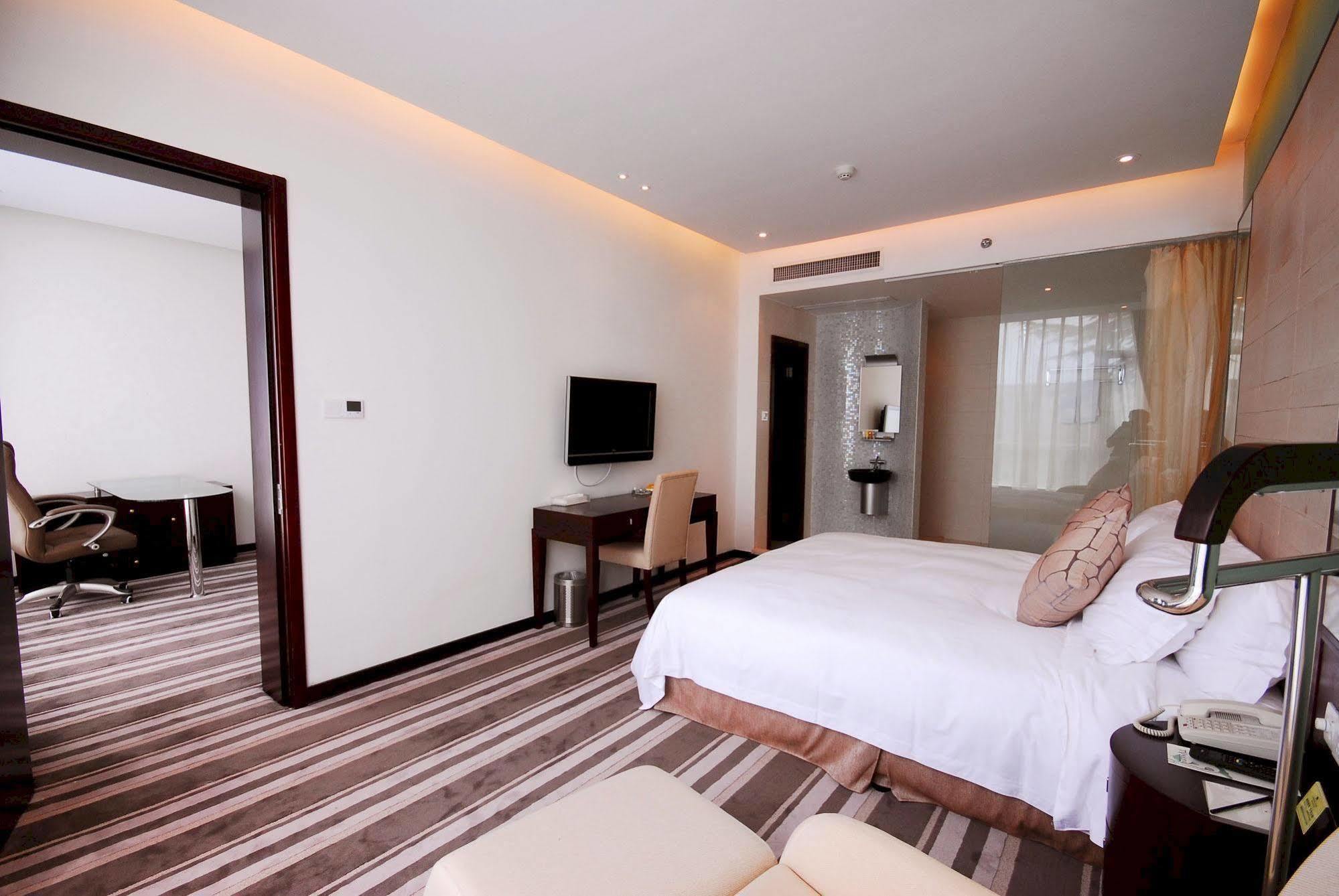 Yihe Harbor Hotel Wuxi  Exterior photo